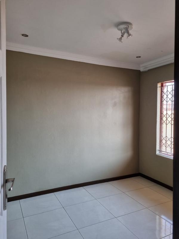 To Let 3 Bedroom Property for Rent in Mmabatho North West